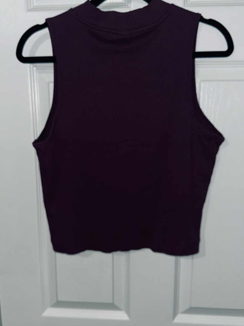 Old navy Sleeveless Mock Neck Crop Top - Deep Plum xl